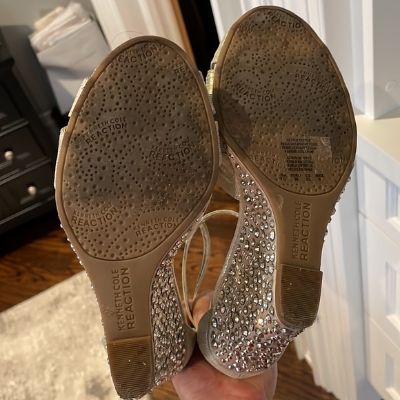 Kenneth Cole Wedges - Picture 4 of 4